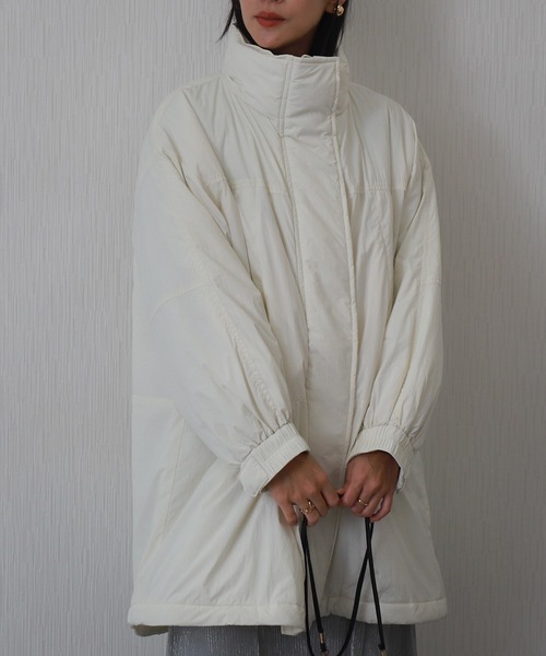 libelle more(リベル モア)の「【高機能中綿】サーモアリーナ (THERMO ARENA)蓄熱ボリュームコート(ダウンジャケット/コート・レディース・アイボリー/ブラック/オリーブ/ネイビー/モカ・M)」の1枚目の写真