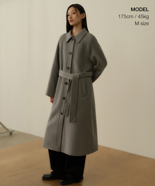 MUSINSA STANDARD WOMAN（ムシンサスタンダードウーマン）の「レディースカシミアブレンドハンドメイドステンカラーローブコート[ミディアムグレー]（チェスターコート・レディース・その他・SMALL/MEDIUM/LARGE/X-SMALL）」の10枚目の写真