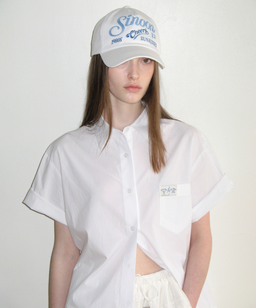 SINOON（シヌーン）の「HALF SLEEVE COTTON SHIRT (WHITE)（シャツ/ブラウス・レディース・ホワイト・FREE）」の2枚目の写真