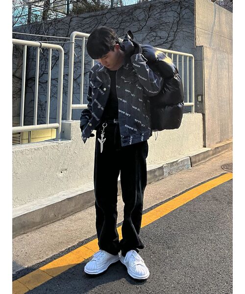 TRILLION(トリリオン)の「ウォッシュステッチデニムパンツ(BLACK)(デニムパンツ・レディース・その他・MEDIUM/LARGE/X-LARGE)」の15枚目の写真