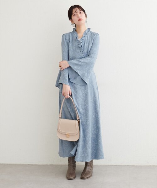 natural couture(ナチュラルクチュール)の「〈osono〉観劇ワンピース(ワンピース・レディース・オフホワイト/ブラック/サックスブルー・FREE/LARGE)」の5枚目の写真