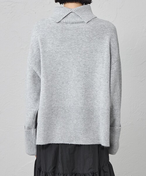 CAST:(キャストコロン)の「【着回し抜群】スリットディテールニット(ニット/セーター・レディース・レッド/オフホワイト/グレー/ブラック・M)」の12枚目の写真