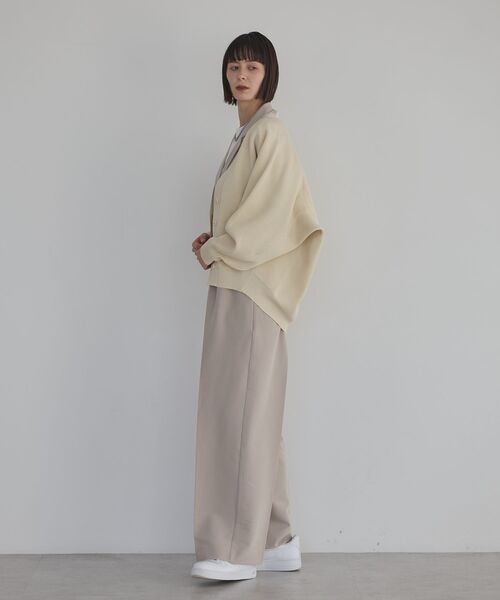 GARAGE OF GOOD CLOTHING（ガレージオブグッドクロージング）の「Vネック畔編みフォルムカーデ（カーディガン/ボレロ・レディース・ライトグレー/アイボリー・FREE）」の10枚目の写真