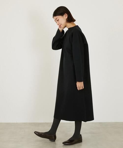 LOGEMENT DE CLAIRE(ロジュモンドクレール)の「【LOURMARIN】ボトルネックニットワンピース(ワンピース・レディース・ネイビー/キャメル/ブラウン・FREE)」の22枚目の写真