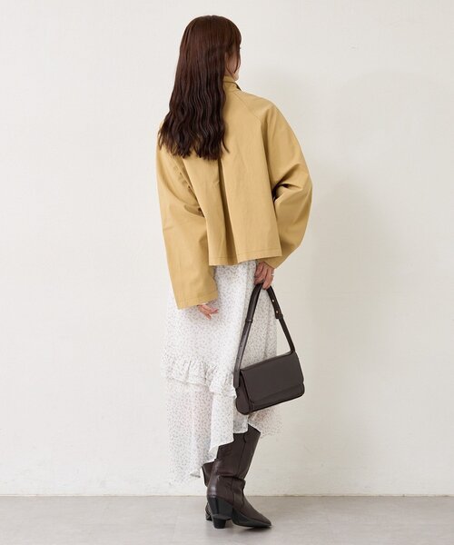 mystic（ミスティック）の「【3色展開/シワになりにくい】スタンドカラーショートトレンチ（トレンチコート・レディース・アイボリー/ベージュ/キャメル・FREE）」の12枚目の写真