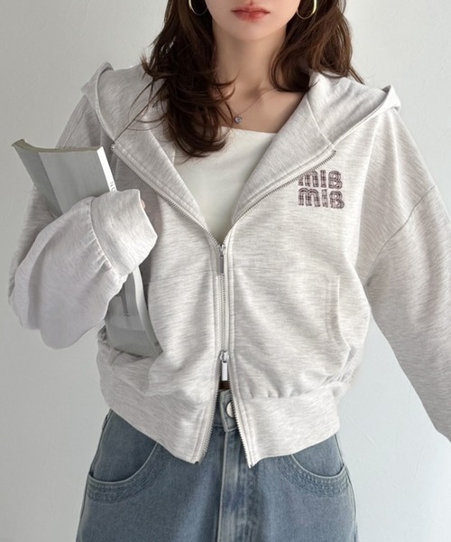 セール】【mily bilet】1枚は持っておきたい！垢抜け必至。胸元