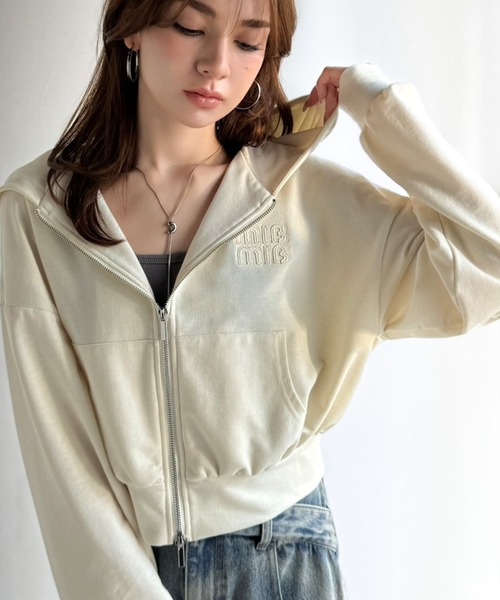mily bilet(ミウィビレット)の「《9月中旬再入荷!予約受付中》【mily bilet】1枚は持っておきたい!垢抜け必至。胸元ワッペン付きダブルジップパーカー(長袖)(パーカー・レディース・オートミール/杢グレー/アイボリー/ブラック/ブラウン・X-LARGE/SMALL/MEDIUM/LARGE)」の6枚目の写真