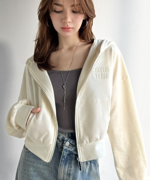 mily bilet(ミウィビレット)の「《9月中旬再入荷!予約受付中》【mily bilet】1枚は持っておきたい!垢抜け必至。胸元ワッペン付きダブルジップパーカー(長袖)(パーカー・レディース・オートミール/杢グレー/アイボリー/ブラック/ブラウン・X-LARGE/SMALL/MEDIUM/LARGE)」の7枚目の写真