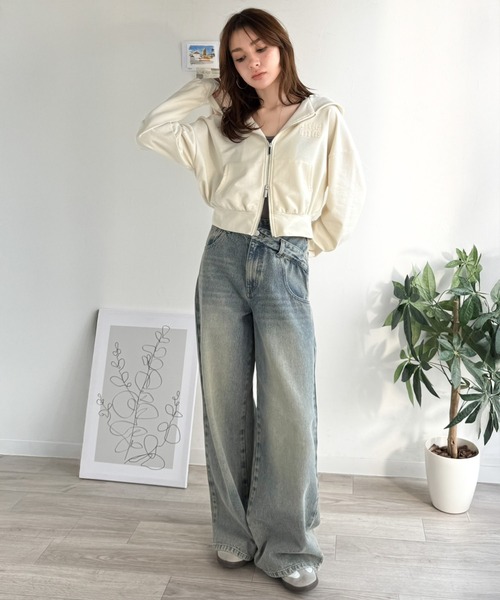 mily bilet(ミウィビレット)の「《9月中旬再入荷!予約受付中》【mily bilet】1枚は持っておきたい!垢抜け必至。胸元ワッペン付きダブルジップパーカー(長袖)(パーカー・レディース・オートミール/杢グレー/アイボリー/ブラック/ブラウン・X-LARGE/SMALL/MEDIUM/LARGE)」の10枚目の写真
