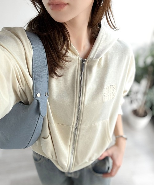 mily bilet(ミウィビレット)の「《9月中旬再入荷!予約受付中》【mily bilet】1枚は持っておきたい!垢抜け必至。胸元ワッペン付きダブルジップパーカー(長袖)(パーカー・レディース・オートミール/杢グレー/アイボリー/ブラック/ブラウン・X-LARGE/SMALL/MEDIUM/LARGE)」の8枚目の写真