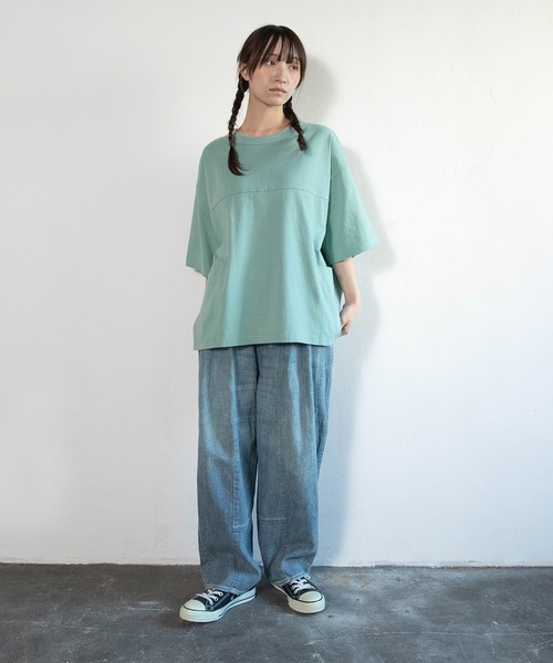 URCH RNA(アーチ アールエヌエー)の「R4413 コックサンのデザインラインパンツ(デニムパンツ・レディース・ライトインディゴブルー・FREE)」の10枚目の写真