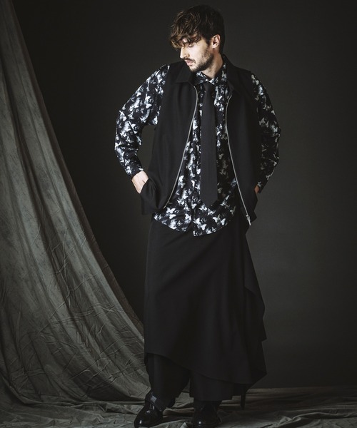 NO ID.（ノーアイディ）の「【NO ID.】Neck Gather Big Shirt with Tie / ネクタイ 付 ネック ギャザー ビッグ シャツ（シャツ/ブラウス・メンズ・ホワイト/ブラック・ONE SIZE）」の19枚目の写真