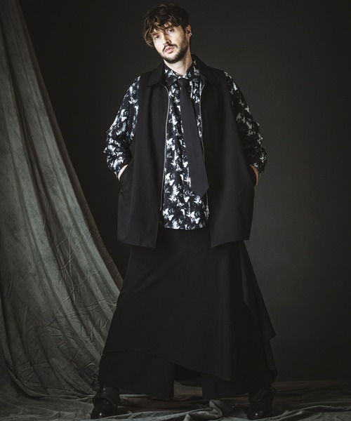NO ID.（ノーアイディ）の「【NO ID.】Neck Gather Big Shirt with Tie / ネクタイ 付 ネック ギャザー ビッグ シャツ（シャツ/ブラウス・メンズ・ホワイト/ブラック・ONE SIZE）」の20枚目の写真