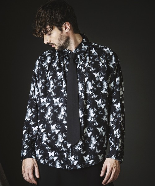 NO ID.（ノーアイディ）の「【NO ID.】Neck Gather Big Shirt with Tie / ネクタイ 付 ネック ギャザー ビッグ シャツ（シャツ/ブラウス・メンズ・ホワイト/ブラック・ONE SIZE）」の6枚目の写真