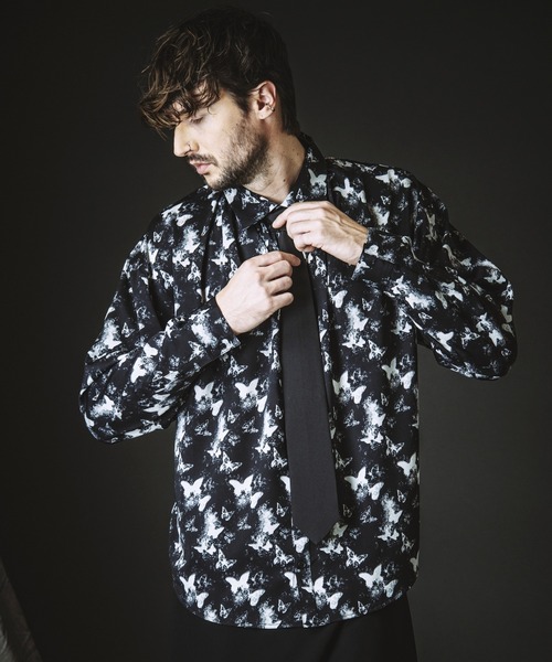 NO ID.（ノーアイディ）の「【NO ID.】Neck Gather Big Shirt with Tie / ネクタイ 付 ネック ギャザー ビッグ シャツ（シャツ/ブラウス・メンズ・ホワイト/ブラック・ONE SIZE）」の8枚目の写真