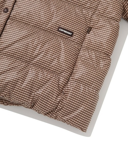 COVERNAT（カバーナット）の「RDS WOMEN'S COVERLITE CHECK PRINT COLLARLESS DOWN JUMPER（ダウンジャケット/コート・レディース・ブラウン・MEDIUM/SMALL）」の10枚目の写真