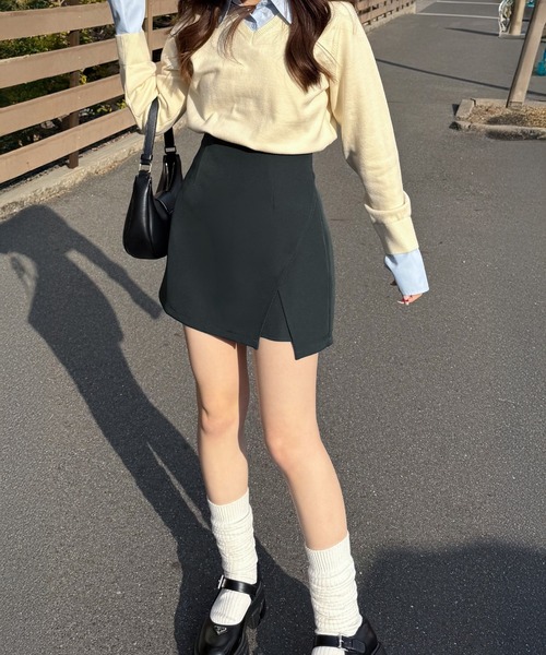 junoah(ジュノア)の「バックレースアップミニスカパン(スカート・レディース・ブラック/ダークブラウン/チャコール・LARGE/MEDIUM/SMALL)」の5枚目の写真