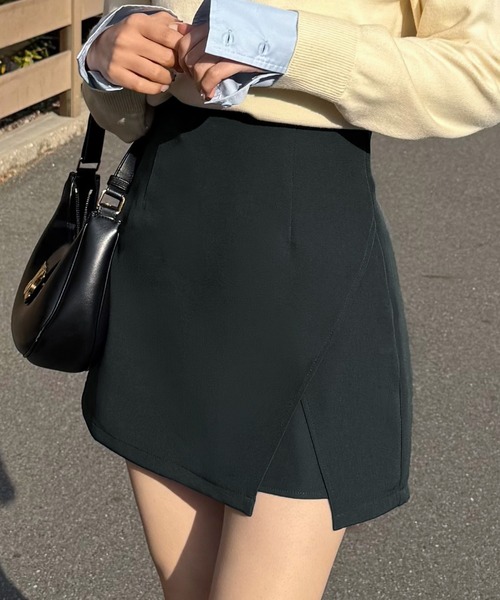 junoah(ジュノア)の「バックレースアップミニスカパン(スカート・レディース・ブラック/ダークブラウン/チャコール・LARGE/MEDIUM/SMALL)」の8枚目の写真
