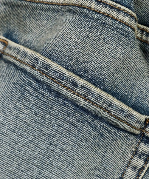 The DUFFER of ST.GEORGE（ザダファーオブセントジョージ）の「「GUM STRETCH DENIM」SIDE LINE WIDE JEANS：超伸縮「ガムストレッチ デニム」サイドライン ワイドジーンズ（デニムパンツ・メンズ・ライトインディゴブルー・SMALL/MEDIUM/LARGE/X-LARGE）」の11枚目の写真