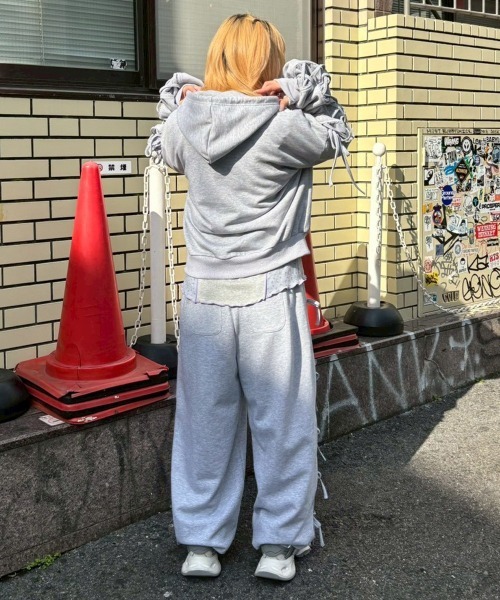 Candy Stripper（キャンディストリッパー）の「RIBBON HOLE SWEAT パンツ（スウェットパンツ・レディース・ピンク/ヘザーグレー/ブラック・FREE）」の6枚目の写真