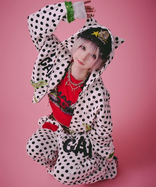 GALFY(ガルフィー)の「GALFY(ガルフィー)ポップポップI LOVE GALパーカー/ドット総柄 ネコ耳フード ダブルジップフーディー(パーカー・レディース・ホワイト/ピンク/ブラック・FREE)」の9枚目の写真