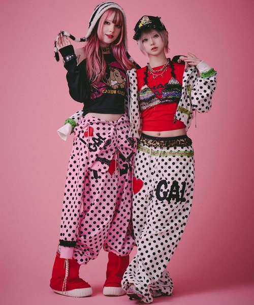 GALFY(ガルフィー)の「GALFY(ガルフィー)ポップポップI LOVE GALパーカー/ドット総柄 ネコ耳フード ダブルジップフーディー(パーカー・レディース・ホワイト/ピンク/ブラック・FREE)」の8枚目の写真