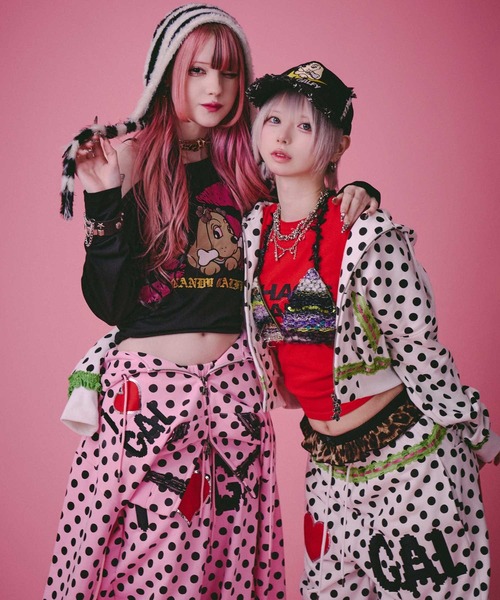 GALFY(ガルフィー)の「GALFY(ガルフィー)ポップポップI LOVE GALパーカー/ドット総柄 ネコ耳フード ダブルジップフーディー(パーカー・レディース・ホワイト/ピンク/ブラック・FREE)」の7枚目の写真