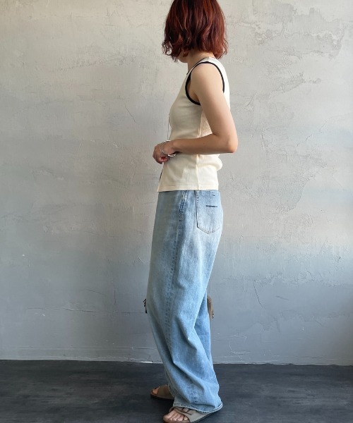 MILLER（ミラー）の「【WEB先行予約】[MILLER/ミラー] 別注 配色 センタースリット パネルリブタンクトップ（タンクトップ・レディース・サックスブルー/ブラック/アイボリー/ボルドー/ブラウン・F）」の15枚目の写真