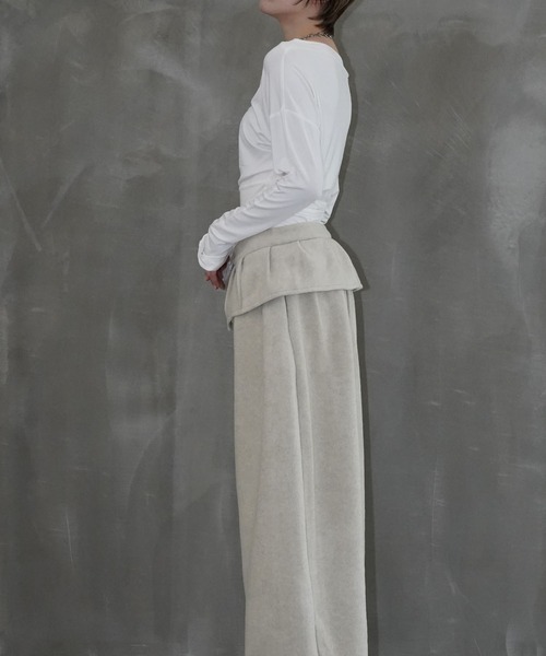 chuclla（チュクラ）の「ツイストドレープロングスリーブトップス chw26s054（Tシャツ/カットソー・レディース・ホワイト/グレー・FREE）」の22枚目の写真