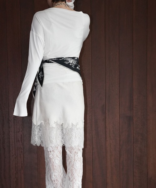 chuclla（チュクラ）の「ツイストドレープロングスリーブトップス chw26s054（Tシャツ/カットソー・レディース・ホワイト/グレー・FREE）」の9枚目の写真