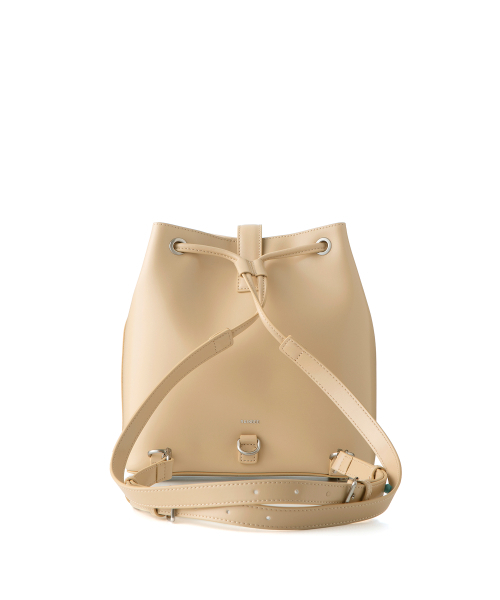 RAINBEE(レインビー)の「ZEPHYR BAG_ BEIGE(バックパック/リュック・レディース・ベージュ・FREE)」の4枚目の写真