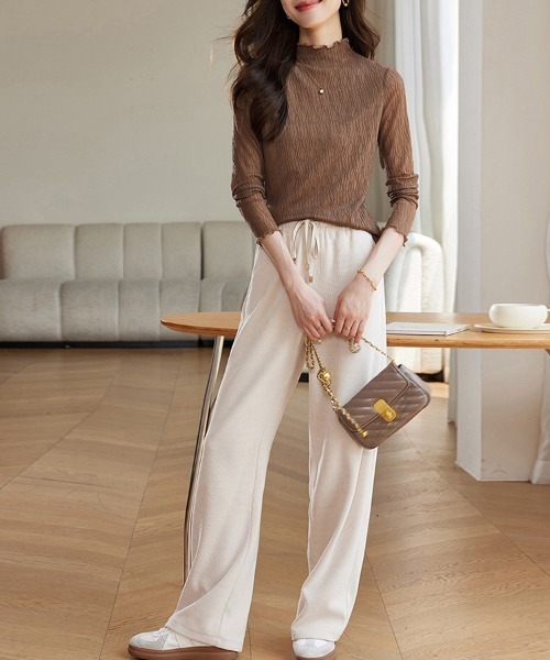 ONEP STAR(ワンピスター)の「ハイネックシアーブラウス(シャツ/ブラウス・レディース・ベージュ/カーキ/ブラック・MEDIUM/X-LARGE/LARGE)」の8枚目の写真