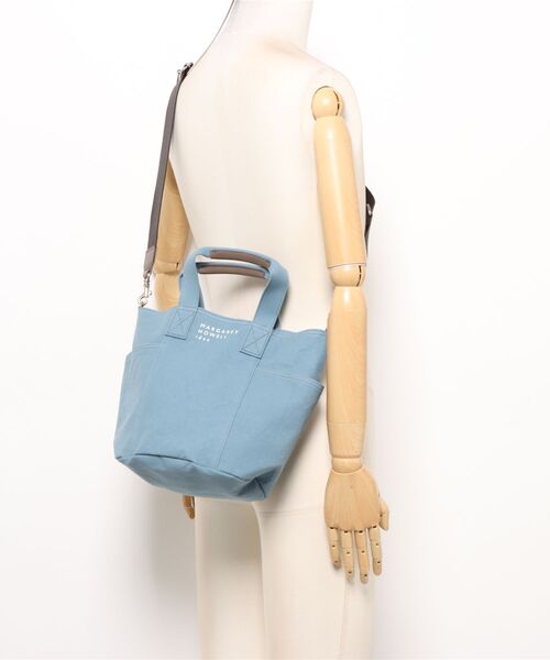 MARGARET HOWELL idea（マーガレット・ハウエルアイデア）の「MARGARET HOWELL idea（マーガレット・ハウエル アイデア）　トーベイ　2WAYトート（小）（ハンドバッグ・レディース・グレー/ブルー/ブラック/オリーブ/レッド/チャコールグレー・FREE）」の10枚目の写真