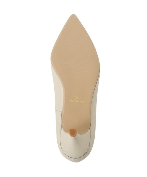 YECCA VECCA(イェッカヴェッカ)の「メタルラインパンプス(パンプス・レディース・ライトベージュ/シルバー/アイボリー・24.5cm/23.5cm/22.5cm)」の9枚目の写真