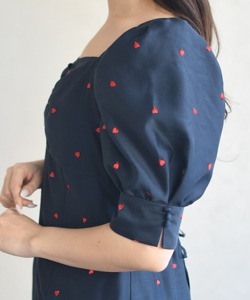 31 Sons de mode（トランテアン　ソン　ドゥ　モード）の「2026春夏新作 ハート柄セミマーメイドワンピース（ワンピース・レディース・ブラック/ネイビー/サックスブルー・S/M）」の17枚目の写真