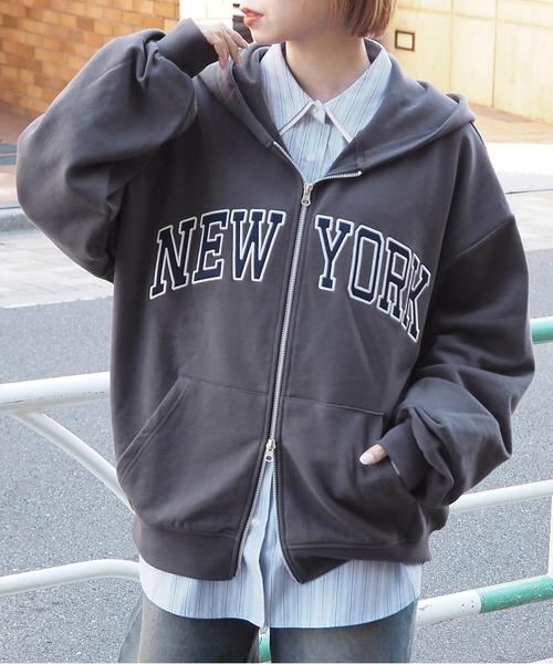 tiptop（ティップトップ）の「アソートロゴダブルZIPパーカー（パーカー・レディース・ネイビー/チャコールグレー/グレー/ブラック系その他/グレー系その他・FREE）」の3枚目の写真