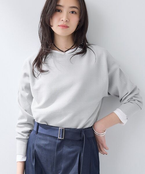 INDIVI(インディヴィ)の「【洗える/キレイ色】体型カバー無縫製ニット(ニット/セーター・レディース・ネイビー/ブルー/オフホワイト/ライトグレー/イエロー系その他・13/05/38/15 /34/19)」の22枚目の写真