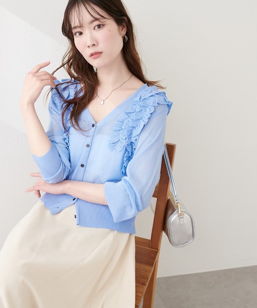 natural couture(ナチュラルクチュール)の「ちびフリルシアーカーディガン(カーディガン/ボレロ・レディース・ピンク/サックスブルー/アイボリー/ネイビー・FREE)」の14枚目の写真