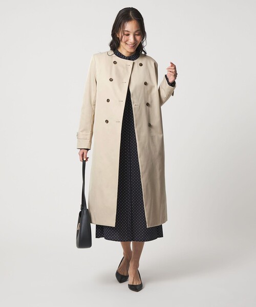 A DAY IN THE LIFE UNITED ARROWS(アデイインザライフユナイテッドアローズ)の「ノーカラー トレンチコート <A DAY IN THE LIFE>(トレンチコート・レディース・ベージュ/ネイビー/ライム・36/38)」の4枚目の写真