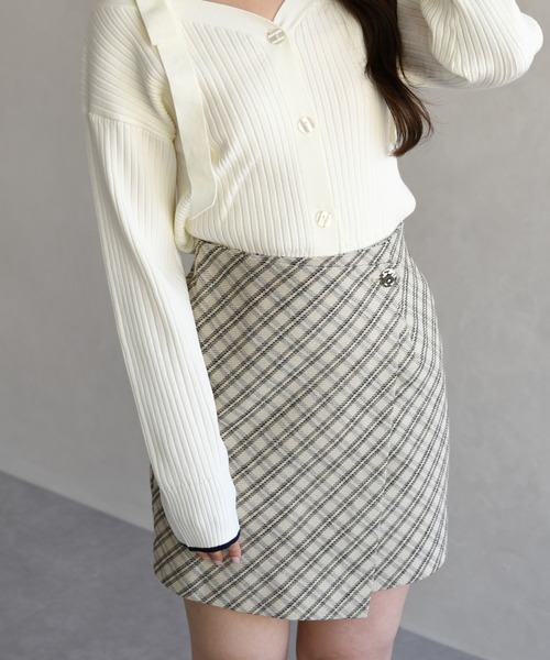 31 Sons de mode（トランテアン　ソン　ドゥ　モード）の「2026春夏新作 ラップ風ミニスカパン（スカート・レディース・ベージュ/ブラック×ホワイト/グレー系・S/M）」の14枚目の写真