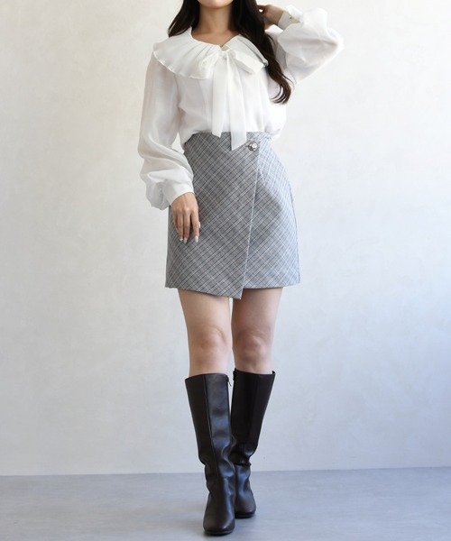 31 Sons de mode（トランテアン　ソン　ドゥ　モード）の「2026春夏新作 ラップ風ミニスカパン（スカート・レディース・ベージュ/ブラック×ホワイト/グレー系・S/M）」の19枚目の写真