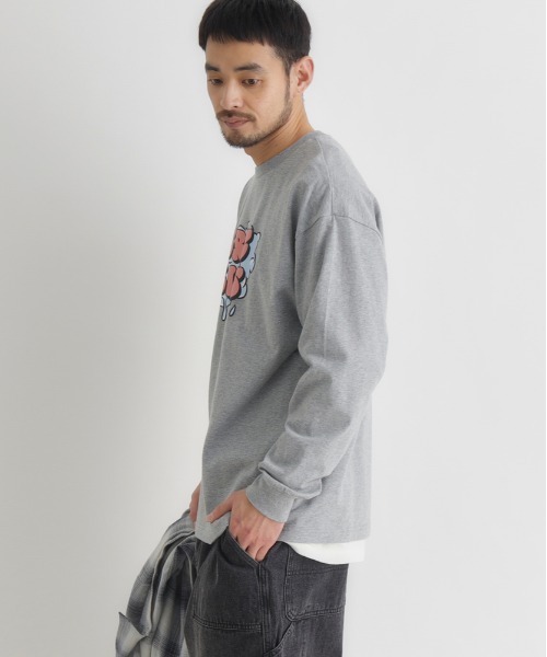 Right-on(ライトオン)の「Refurbish(リファービッシュ)発砲プリントロングスリーブT(Tシャツ/カットソー・メンズ・ブラック/ホワイト/グレー・S/M/L/XL)」の5枚目の写真