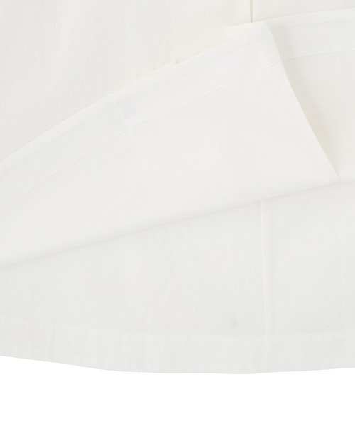 MARGARET HOWELL（マーガレットハウエル）の「STIFF COTTON TWILL（スカート・レディース・ホワイト/ダークブルー・3/2/1）」の7枚目の写真