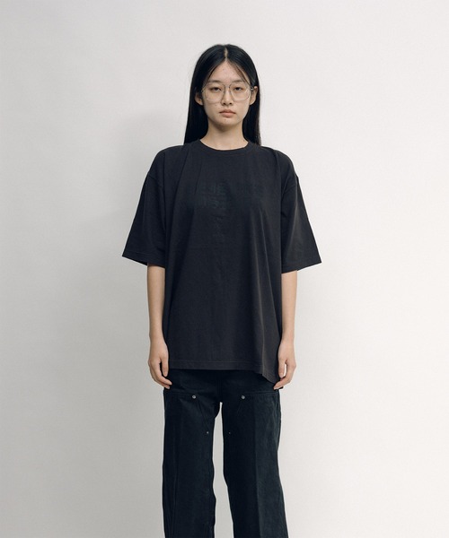 KEISUKEYOSHIDA(ケイスケヨシダ)の「Basic T-shirt Gothic Logo Print(Tシャツ/カットソー・レディース・ホワイト/グレー/ブラック・M/S/L)」の22枚目の写真