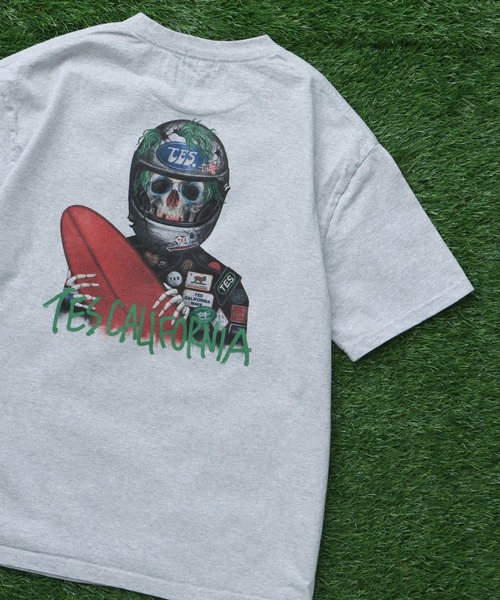 The Endless Summer(エンドレスサマー)の「TES SKULL RIDER TEE / Tシャツ(Tシャツ/カットソー・メンズ・ベージュ/ホワイト/グレー・SMALL/MEDIUM/LARGE/X-LARGE/XX-LARGE)」の3枚目の写真