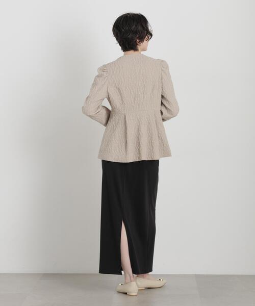 troisiemeCHACO(トロワズィエムチャコ)の「troisieme chaco/別注 PUFFY JACQUARD ジャケット(ノーカラージャケット・レディース・ベージュ/ネイビー・38)」の8枚目の写真