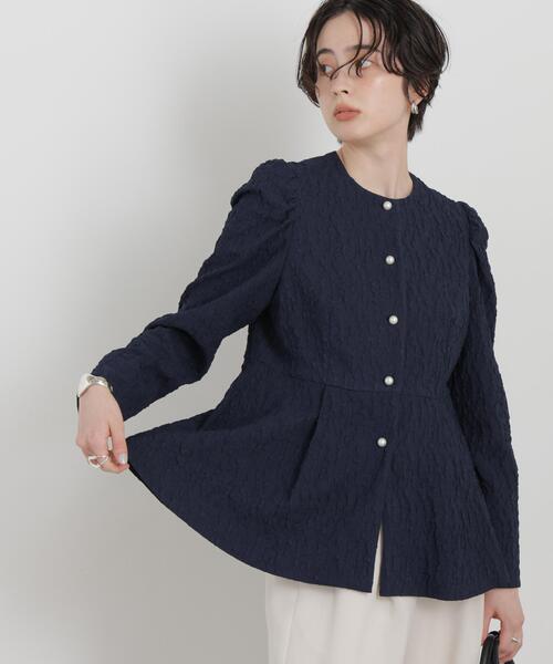 troisiemeCHACO(トロワズィエムチャコ)の「troisieme chaco/別注 PUFFY JACQUARD ジャケット(ノーカラージャケット・レディース・ベージュ/ネイビー・38)」の13枚目の写真