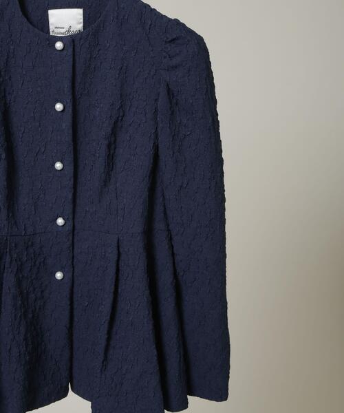 troisiemeCHACO(トロワズィエムチャコ)の「troisieme chaco/別注 PUFFY JACQUARD ジャケット(ノーカラージャケット・レディース・ベージュ/ネイビー・38)」の21枚目の写真