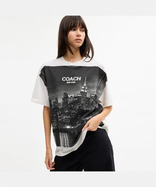COACH(コーチ)の「ポストカード リラックスド Tシャツ(Tシャツ/カットソー・レディース・グレー系その他・SMALL/MEDIUM)」の2枚目の写真