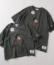 DISCUS（ディスカス）の「【71】【DISCUS/ディスカス】×【Disney/ディズニー】ミッキーマウス ショート丈/レギュラー丈 レトロデザイン プリントTシャツ/ワンポイント刺繍/レディース（Tシャツ/カットソー）」